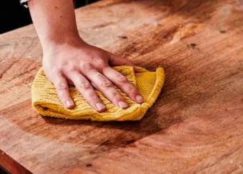 Método efectivo para cuidar los muebles de madera: ingredientes que transforman su apariencia