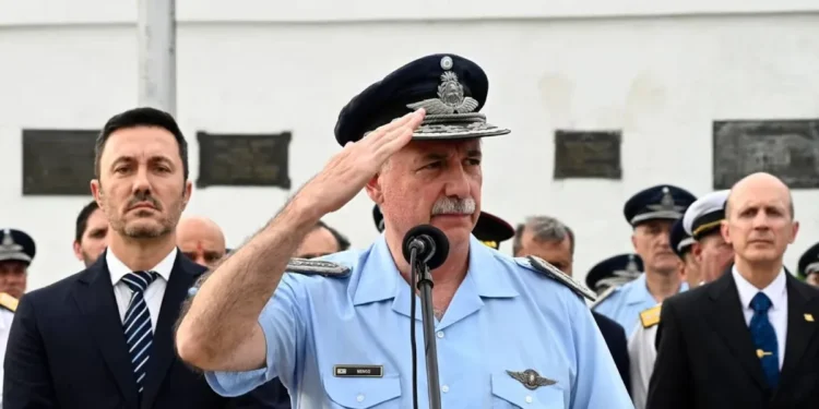 Chile expresa su descontento por declaraciones del comandante de la Fuerza Aérea sobre el Estrecho de Magallanes