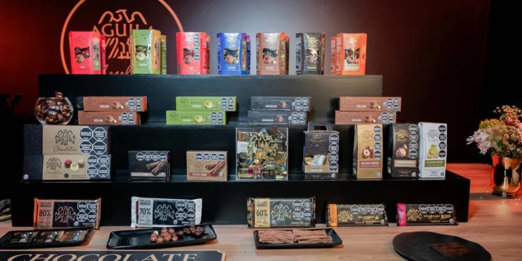Arcor presenta una nueva línea de chocolatería fina bajo la marca Aguila