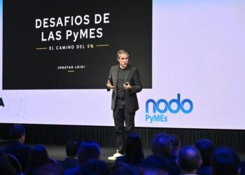 Herramientas para entender, decidir y actuar el banco ciudad reunió a referentes y especialistas para analizar el nuevo mapa de las pymes