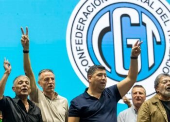 La CGT rechaza oferta empresarial por salario mínimo y evalúa nuevas acciones de protesta