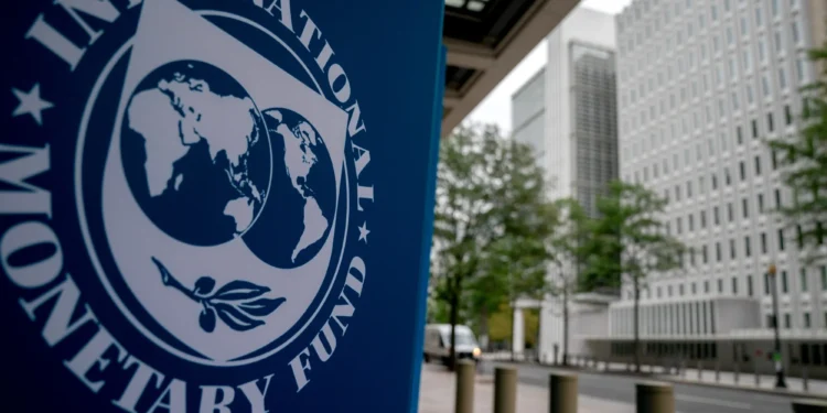 El Gobierno defiende su programa económico y destaca el cumplimiento de las metas con el FMI