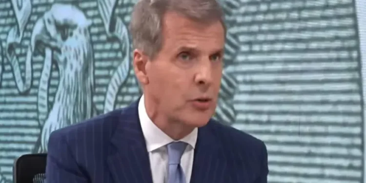Redrado relaciona el aumento del riesgo país con la acumulación de reservas y destaca el desafío del BCRA