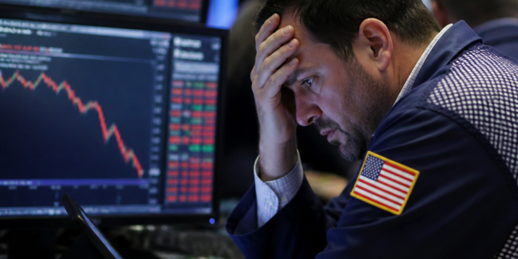 Análisis del S&P 500: acciones en caída y estrategias para aprovechar oportunidades