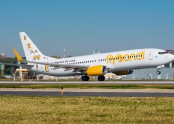 Flybondi se declara en concurso preventivo de acreedores: implicaciones y estado actual de la aerolínea