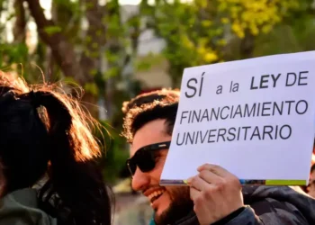 El Gobierno anticipa tensiones en la marcha estudiantil y evalúa denunciar a líderes opositores por la toma del Palacio Pizzurno