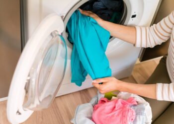 Elimina el olor a transpiración de tu ropa en 5 sencillos pasos