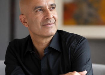 Robin Sharma, experto crecimiento personal: “Un mal día para el ego es un buen día para el alma”