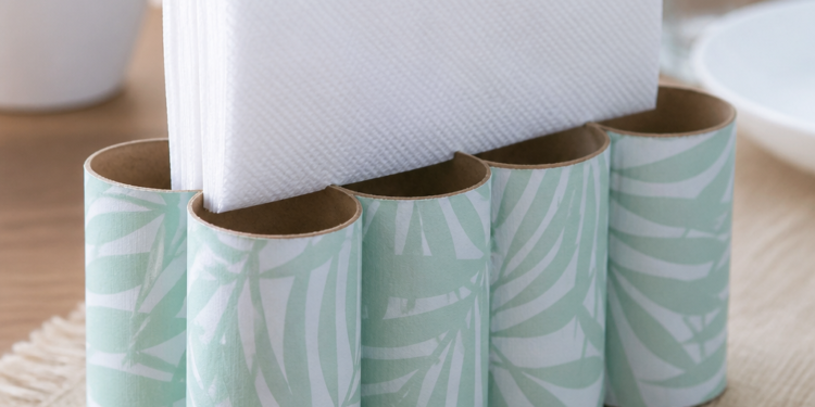 Transforma rollos de papel higiénico en un servilletero artesanal: guía paso a paso