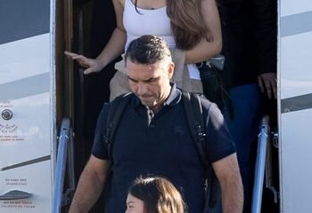 En 48 horas, la Justicia archivó la denuncia por la salida de Flávio Bolsonaro de Argentina, pero sigue investigando el uso de recursos del Estado